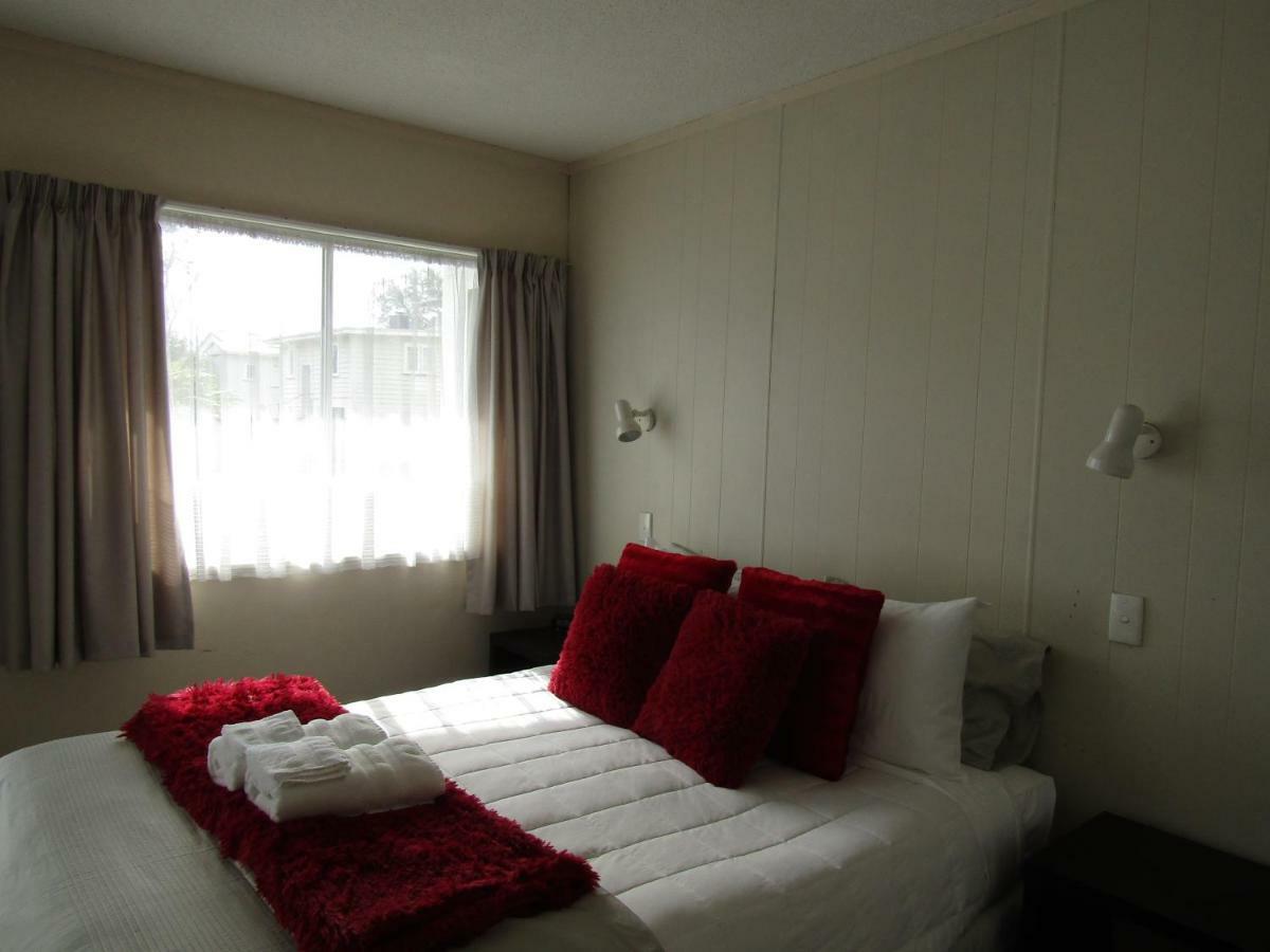 Anchorage Motel Whitianga Exteriör bild