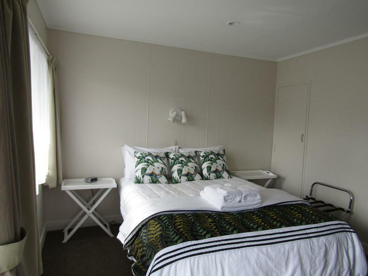 Anchorage Motel Whitianga Exteriör bild